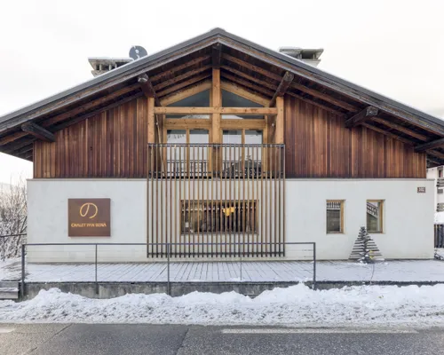 Chalet Pan Bena à louer à Les Houches, Chamonix – Hébergement haut de gamme avec vue Mont Blanc. Location du Chalet Pan Bena à Les Houches, Chamonix – hébergement de luxe pour 14 personnes au pied du Mont Blanc.